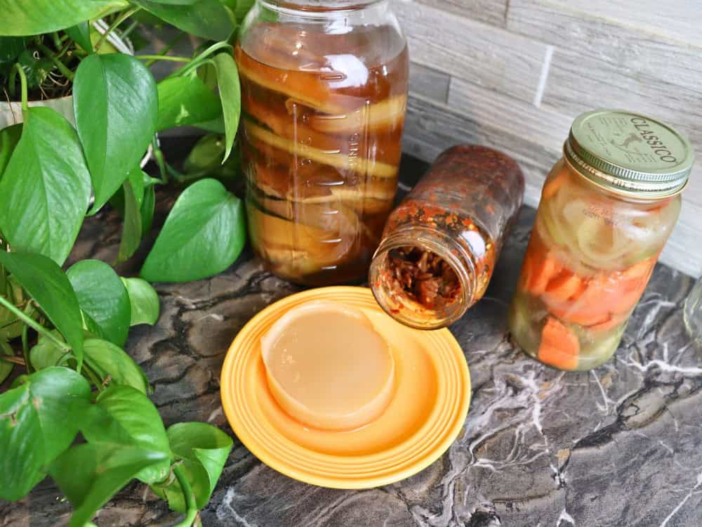 How To Preserve Food: 9 Food Preservation Methods For Scrumptious Self-Sufficiency Image by Sustainable Jungle #foodpreservation #foodpreservationmethods #howtopreservefood #waystopreservefood #bestwaystopreservefood #sustainablejungle
