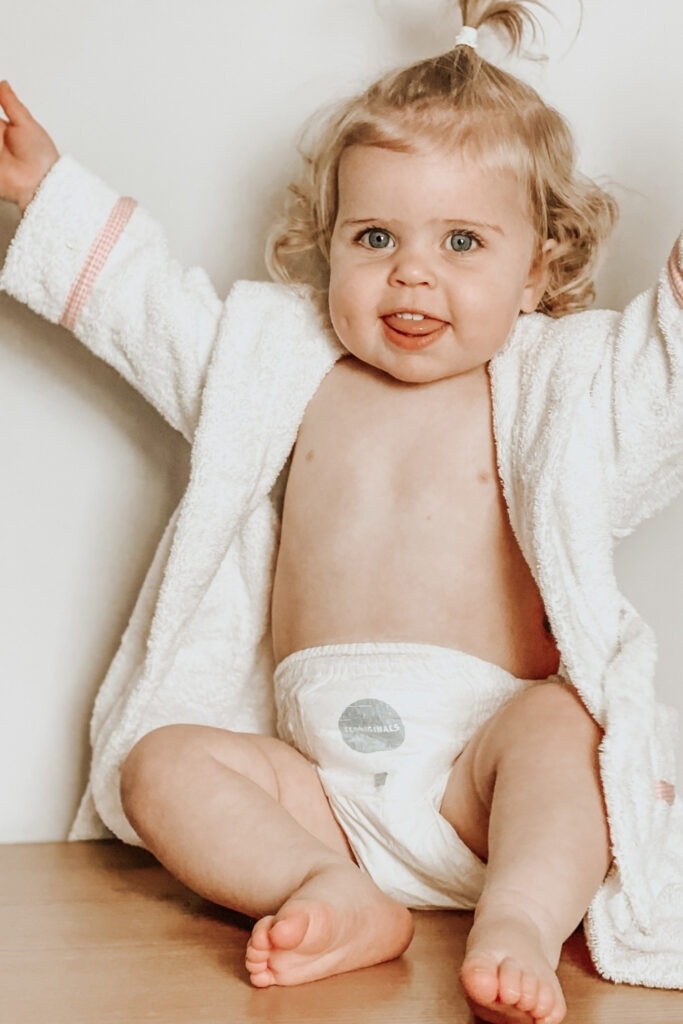 9 Biodegradable Nappies That Are Better for Bums and the Planet #biodegradablenappies #bestbiodegradablenappies #biodegradablenappiesuk #biodegradablenappiesaustralia #whichnappiesarebiodegradable? #affordablebiodegradablenappies #sustainablejungle Image by Ecoriginals