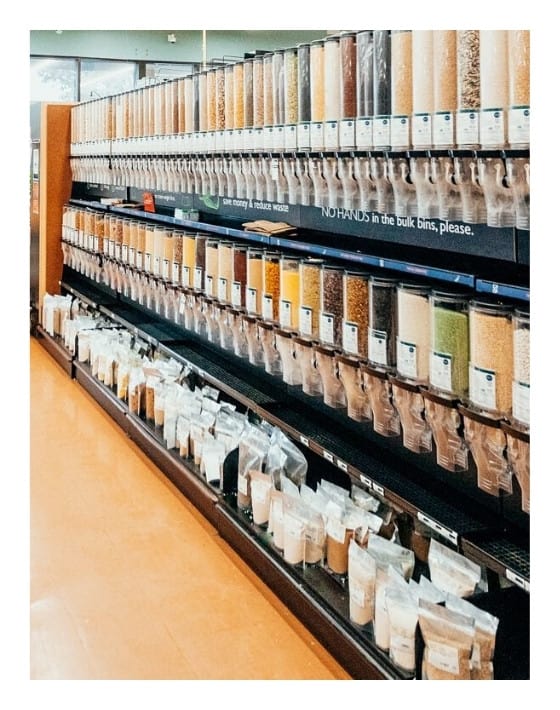 16 Zero Waste Stores In Los Angeles For All Your Bulk Refill Needs #zerowastestoresLosAngeles#zerowastestoresinLosAngeles #bestzerowastestoresLos Angeles #plasticfreetoresLos Angeles #bulktoresLos Angeles #sustainablejungle Image by Co-opportunity Market