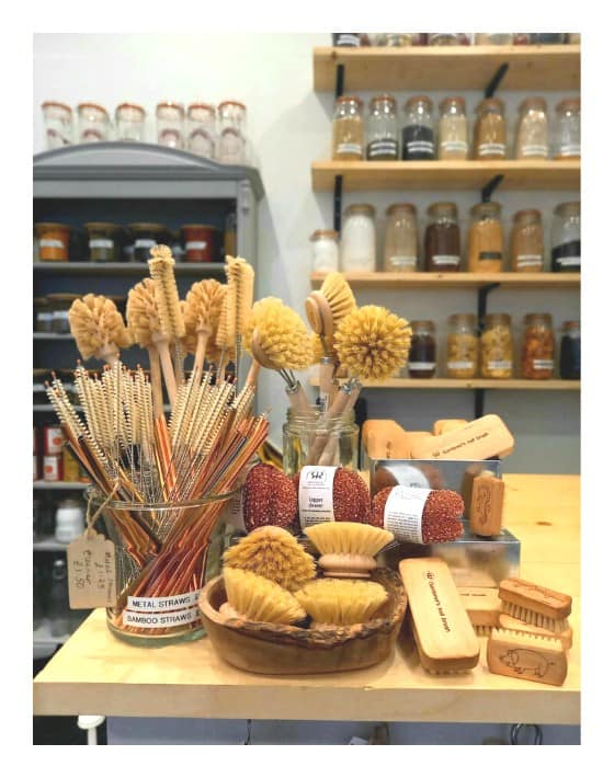 17 Zero Waste Shops In London For Sustainable Living In the Big SmokeImage by The Refill Larder#zerowasteshoplondon #londonzerowasteshops #zerowastestorelondon #zerowastegrocerystorelondon #zerowastelongshop #sustainablejungle