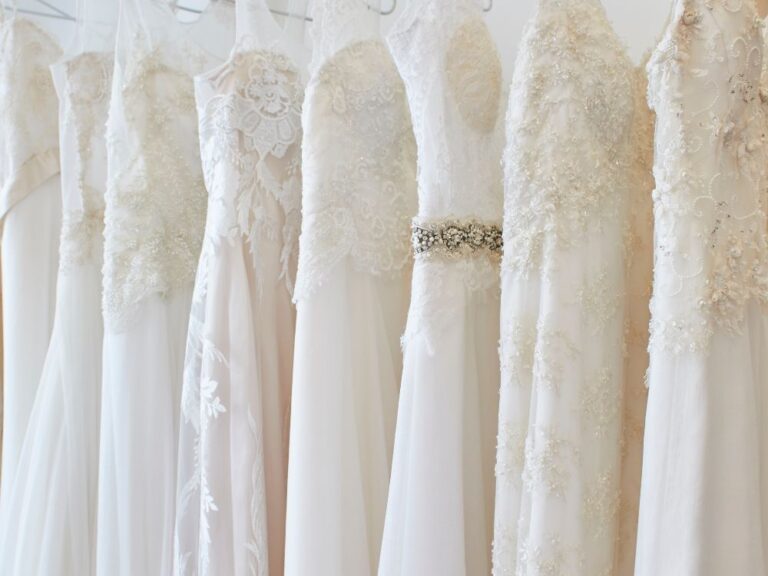 what-to-do-with-old-wedding-dresses-11-recycling-ideas-to-take-it-from