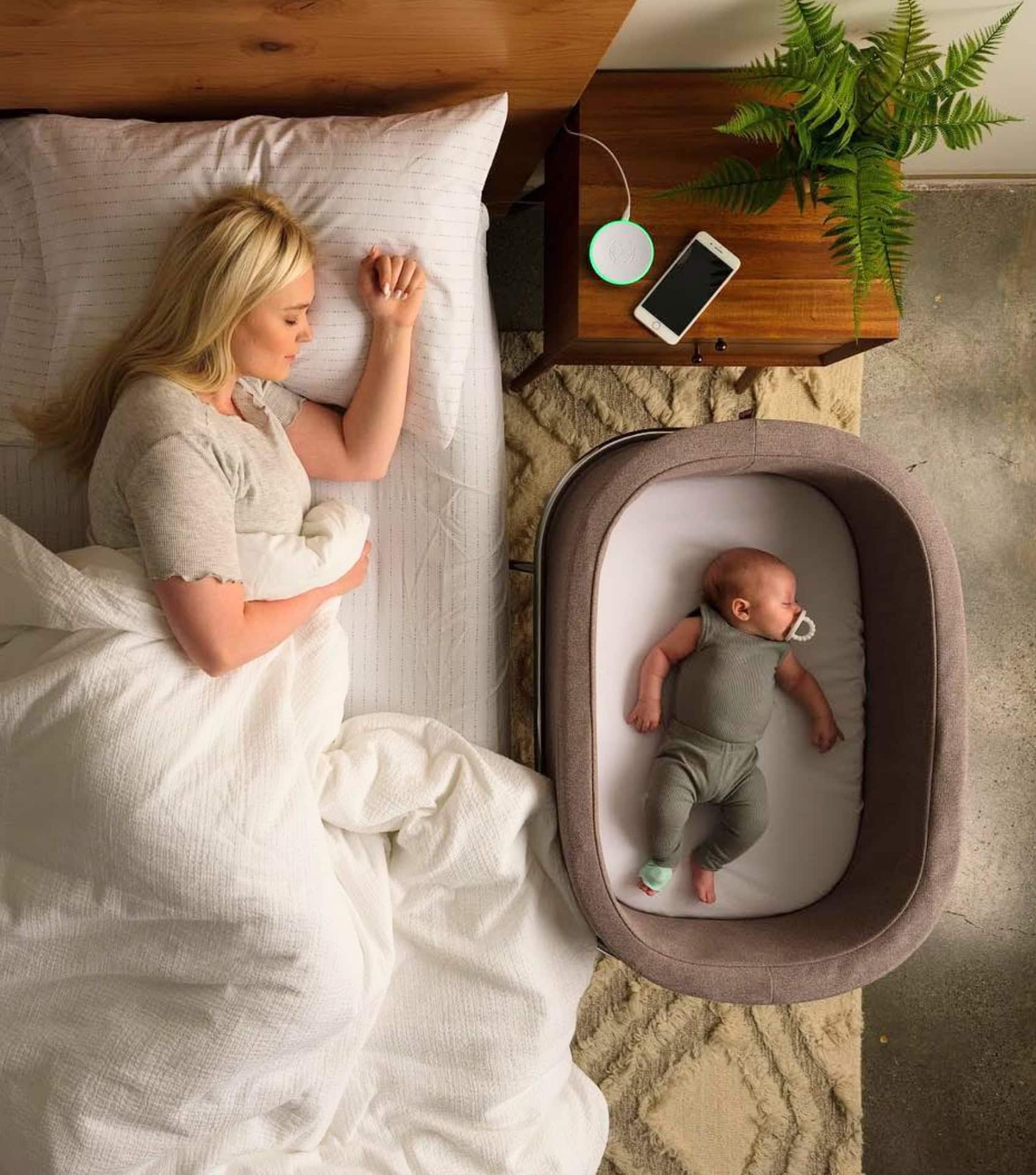 8 Organic Non Toxic Bassinets For A Safer Baby Snooze