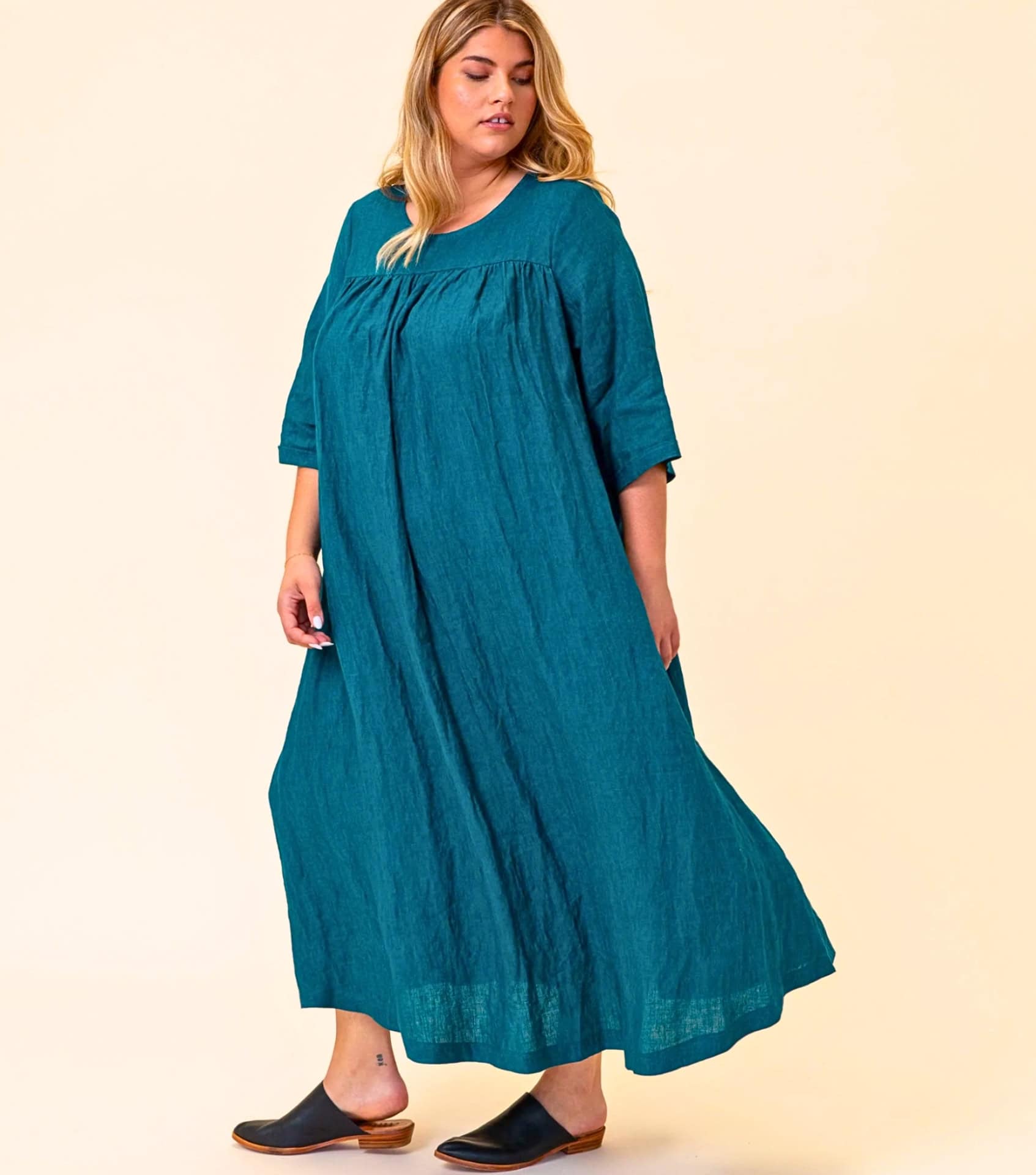 7 Plus Size Linen Clothing Brands For The Perfect Eco Flax Fit