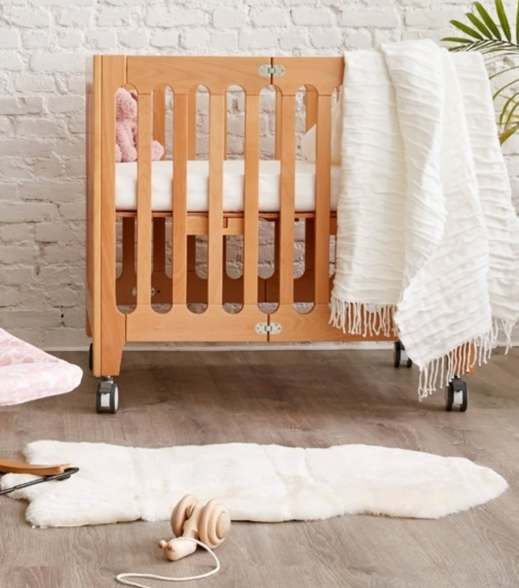 5 Non Toxic Cribs To Make Your Baby s Bedtime Better