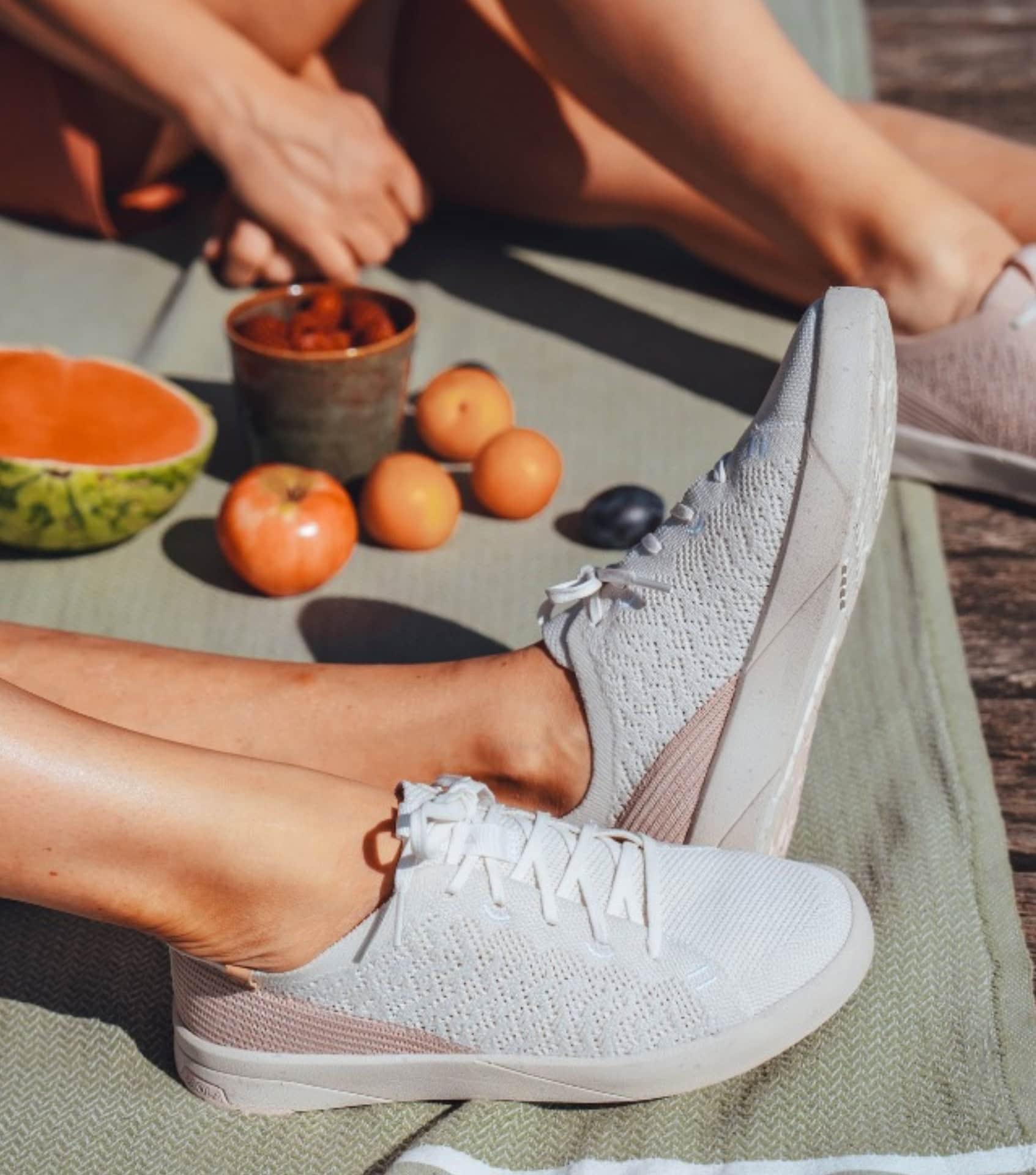 Saola sustainable sneakers in neutral tones made from recycled materials and algae foam soles